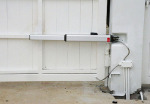 ประตูรีโมทแบบบานสวิง - สุทินอัลลอย ศูนย์ประตูอัตโนมัติภาคเหนือ