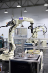 หุ่นยนต์เชื่อม FD-B6 - หุ่นยนต์เชื่อมอุตสาหกรรม โอทีซี ไดเฮ็นเอเชีย 