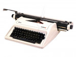 Somsak Typewriter