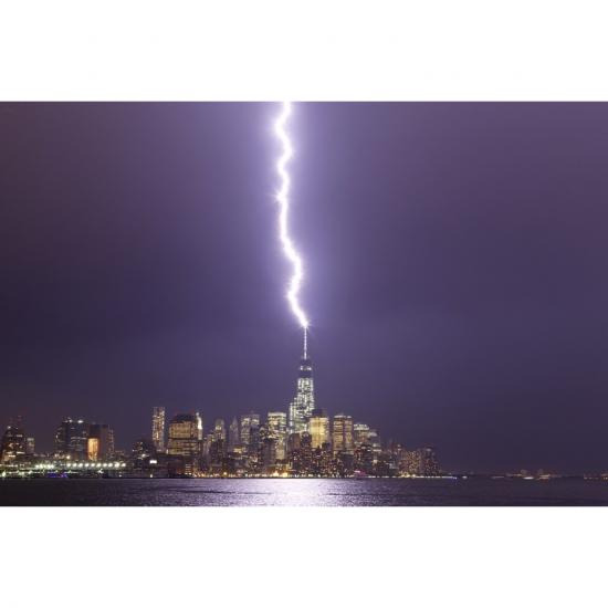 ตรวจสอบระบบป้องกันฟ้าผ่า ติดตั้งระบบสายล่อ 