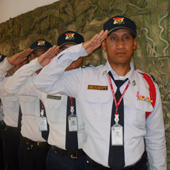 รักษาความปลอดภัย